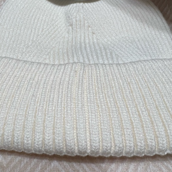 Vince Camuto Faux Fur Pom Beanie & Scarf Set - Picture 2 of 10